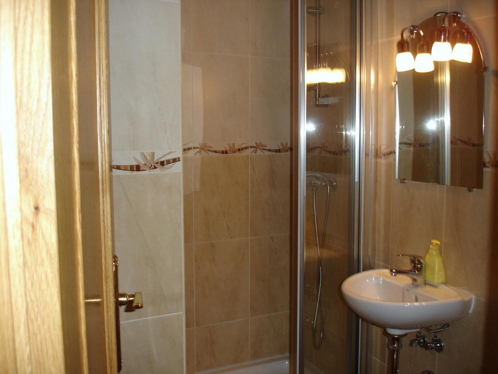 Hostal Puerta Bonita Vista Alegre Μαδρίτη Εξωτερικό φωτογραφία